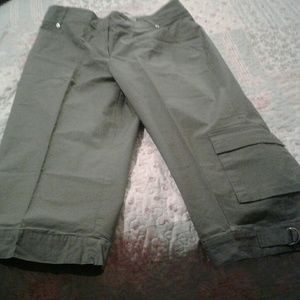 Women's dressy capri's